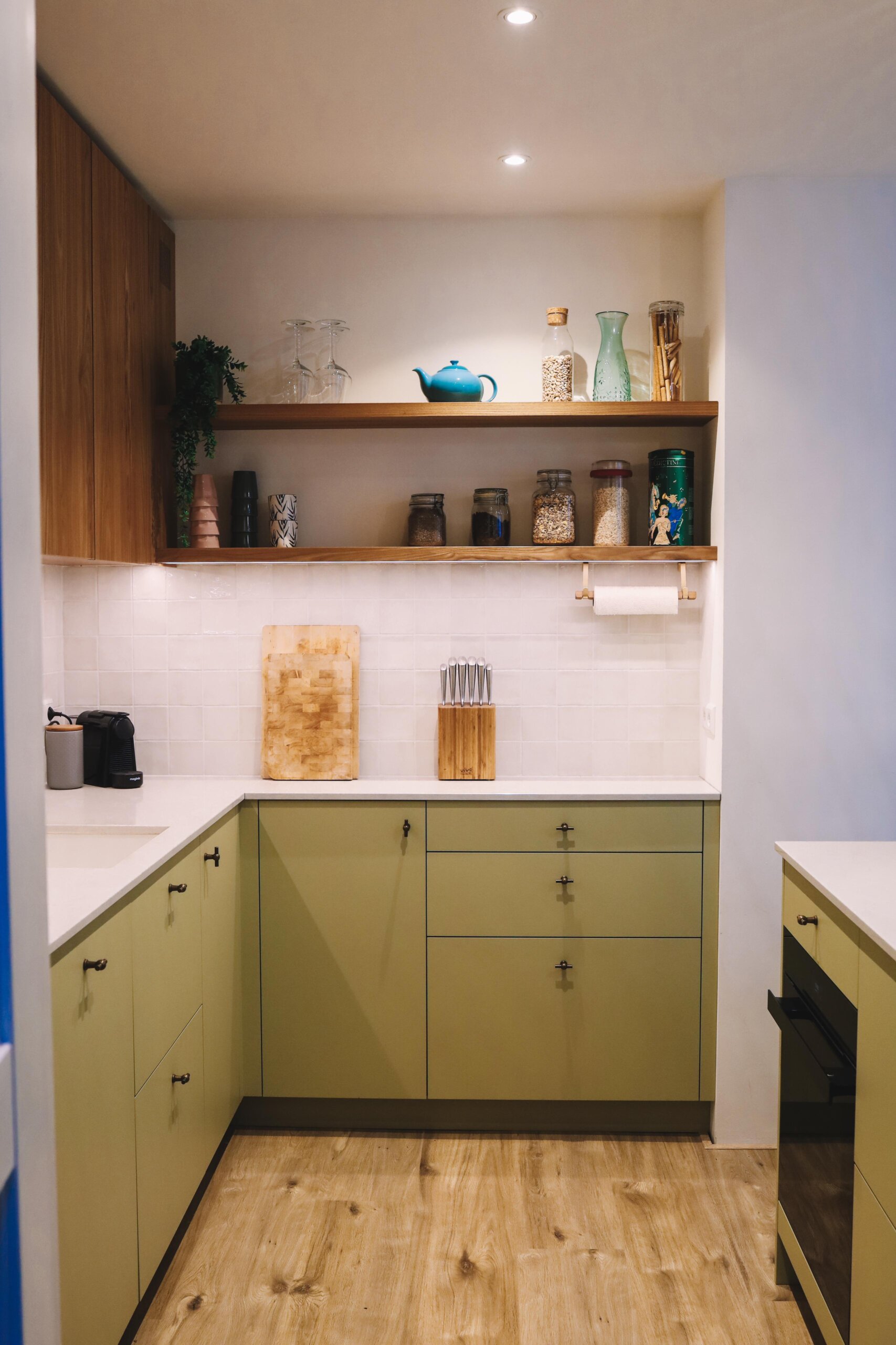 44ba6ab4-e5a1-4446-917f-c4f38bca427d